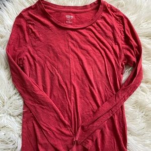 🔟 3/$10 Mossimo Long-Sleeve Tee